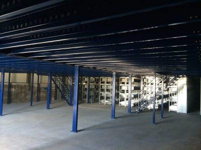 Mezzanine - tvåvånings lager 2
