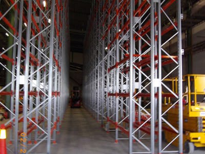 DRIVE-IN Montering av lagerhyllsystem - Sverige 2