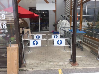 Gelahus i Sigulda - automatiska entréportar 3