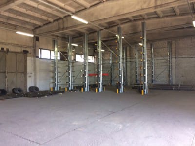 Konsolhyllsystem för lager - VVN.LV 8