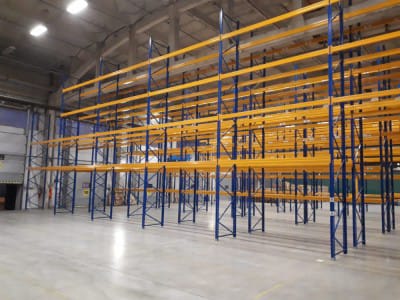 pallställ DHL Riga 10