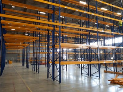 pallställ DHL Riga 6