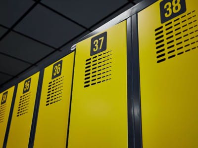 Metallgarderober, låsbara - VVN.LV 4