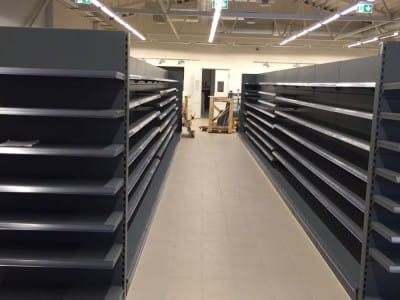 Leverans och montering av nya butikshyllor - VVN.LV