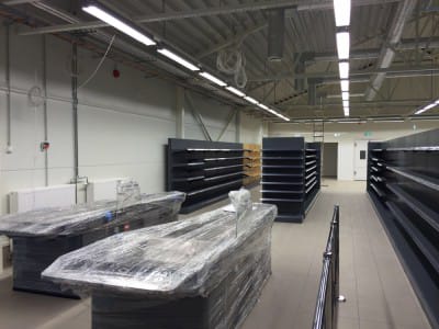 Butikshyllor och utrustning - leverans och montering - VVN.LV 9